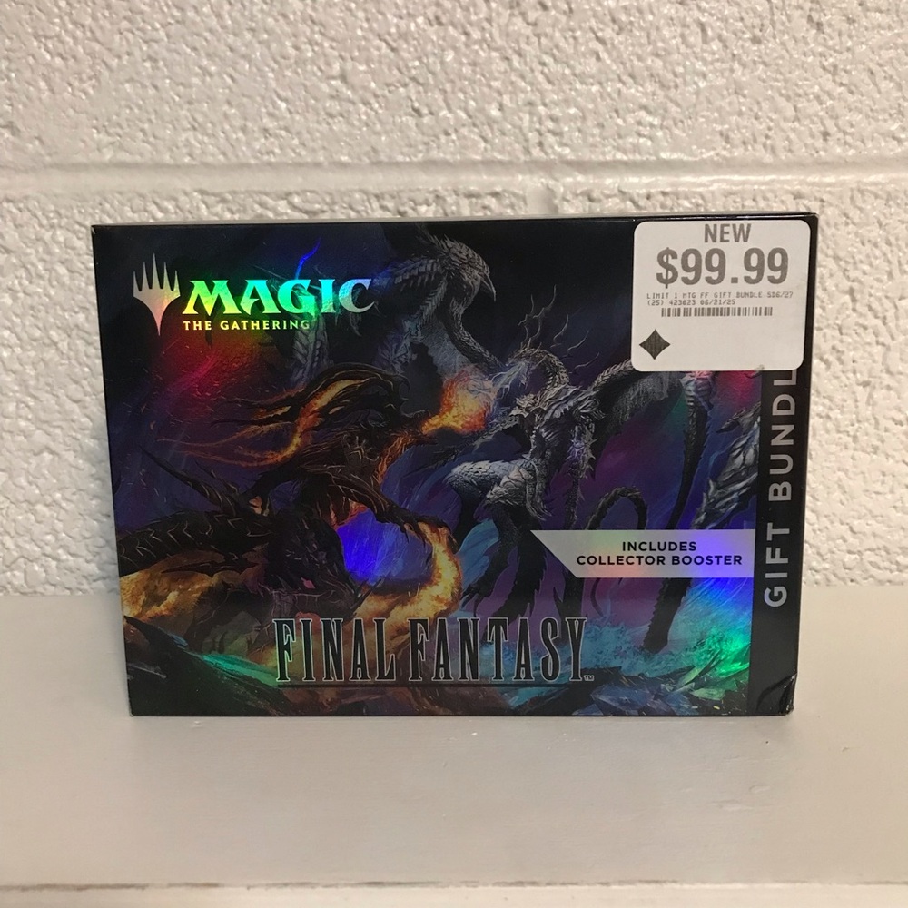 Magic: The Gathering Final Fantasy Gift Bundle